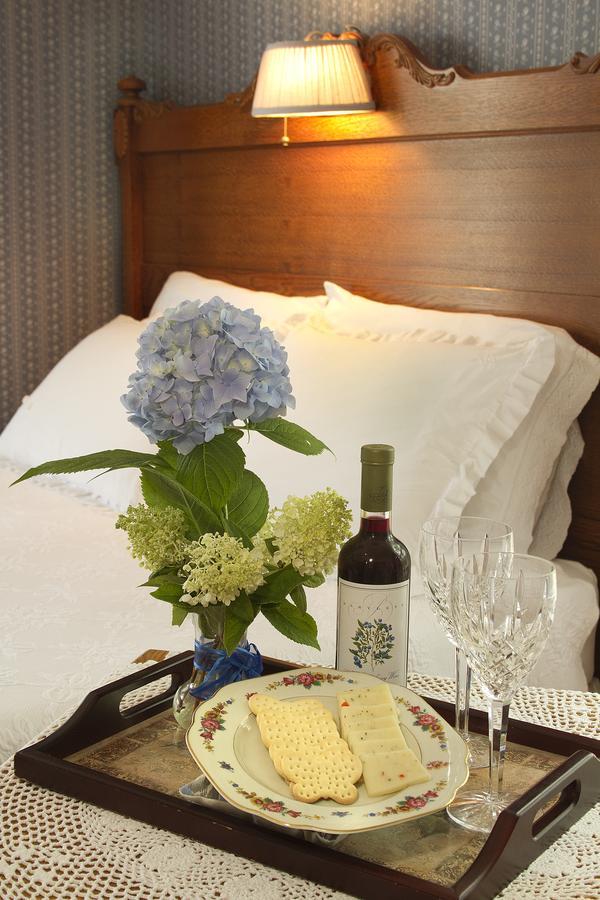 Bayside Inn Bed & Breakfast Boothbay Harbor Exterior photo